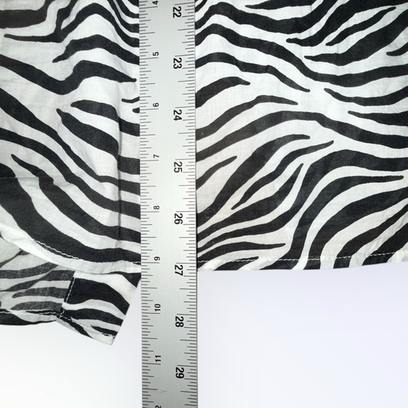 TALBOTS BUTTON FRONT ZEBRA SHIRT - Plus 1X Black/White - Picture 13 of 13